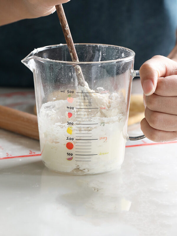 Fashion Glass Measuring Cup With Scale - Image 3