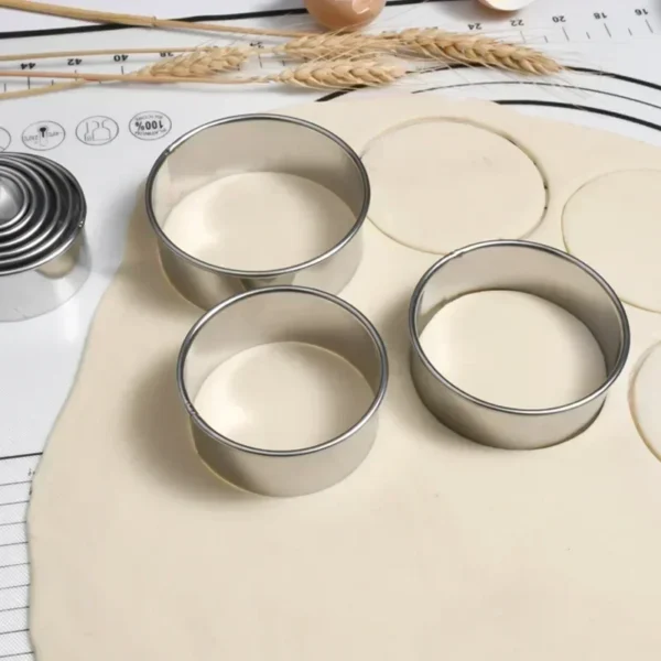 Stainless Steel 5 Piece Set Biscuit Mold Waffle Cutting Mold DIY Cookie Biscuit Cake Mousse Circle Mold Baking Tools - Image 4